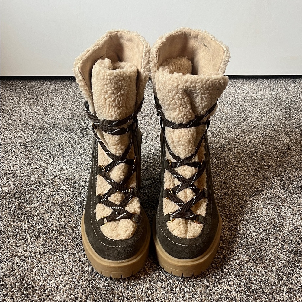 Dolce Vita faux Shearling Lace-Up Boots - olive green/cream. Size 8.5